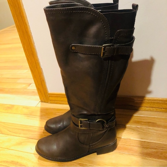 Call It Spring Size 7 Dark Chocolate Brown Knee High Full inside zipper Buckles - Picture 9 of 16